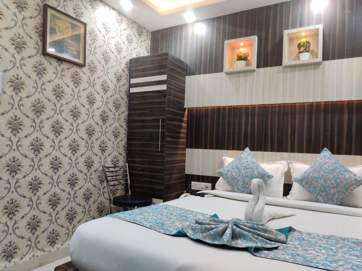 Hotel Central Square "A Couple Friendly Hotel" Muzaffarpur Exterior photo